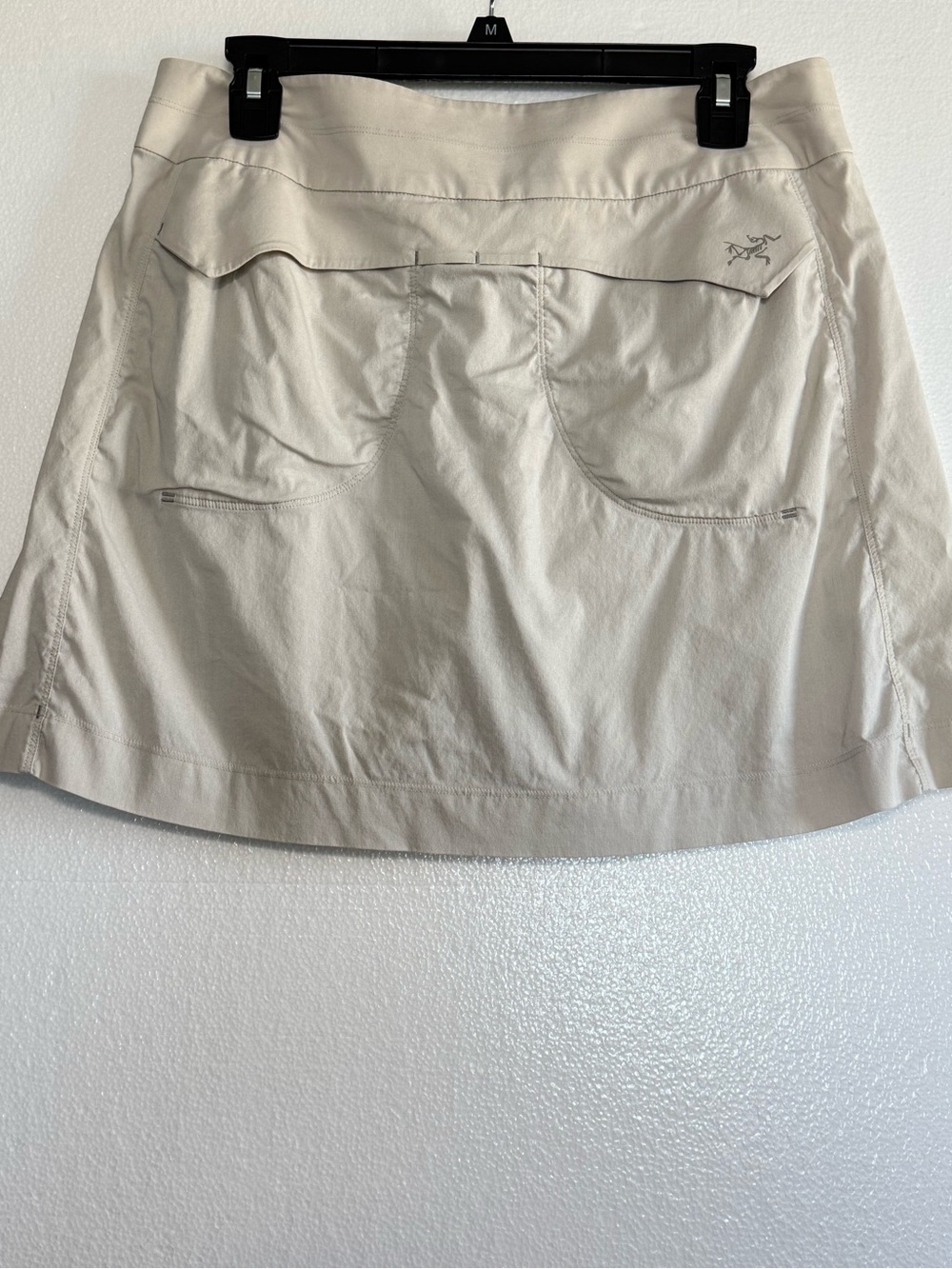 Arc’teryx Trim Fit A-Line Skort Beige Khaki Women M Tennis Golf Activewear - Picture 3 of 13